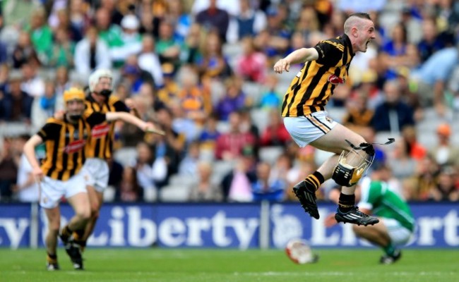 John Walsh celebrate at the final whistle