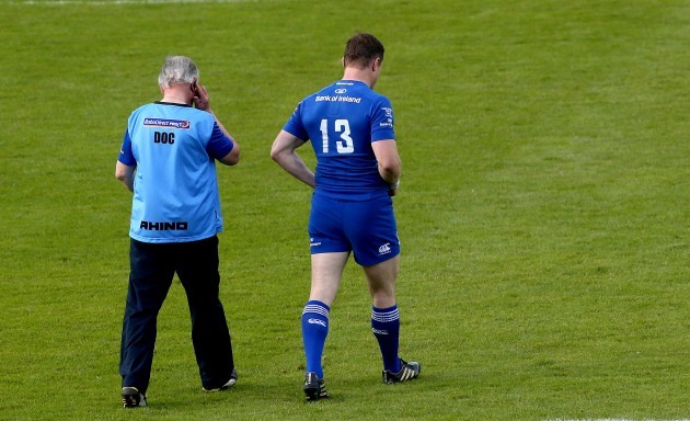 Brian O'Driscoll goes off injured