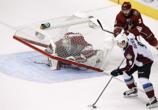 Avalanche Coyotes Hockey