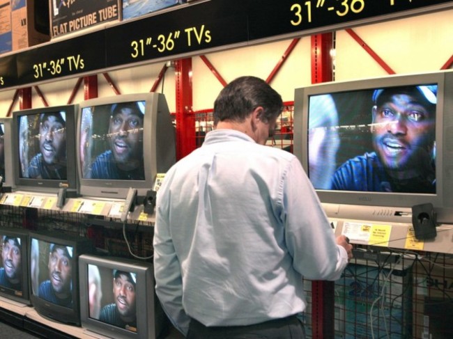 anything-a-store-really-wants-customers-to-buy-is-placed-at-eye-level-particularly-favored-items-are-highlighted-at-the-ends-of-aisles