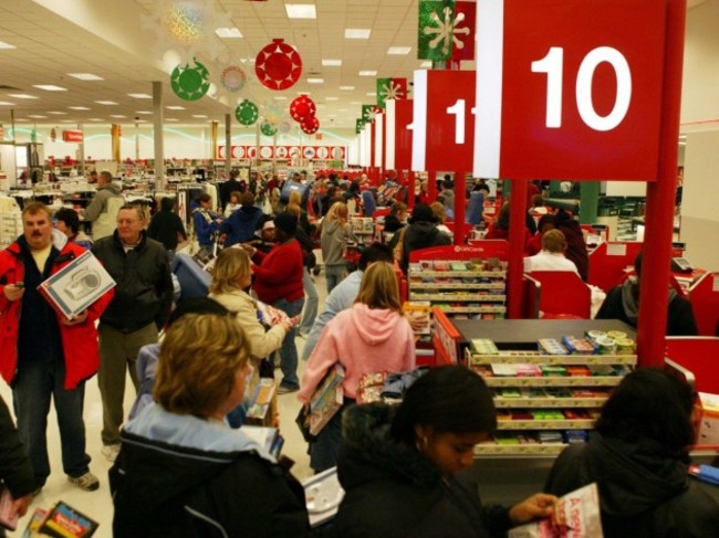 the-most-profitable-area-of-the-store-is-the-checkout-line-stores-bank-on-customers-succumbing-to-the-candy-and-magazine-racks-while-they-wait