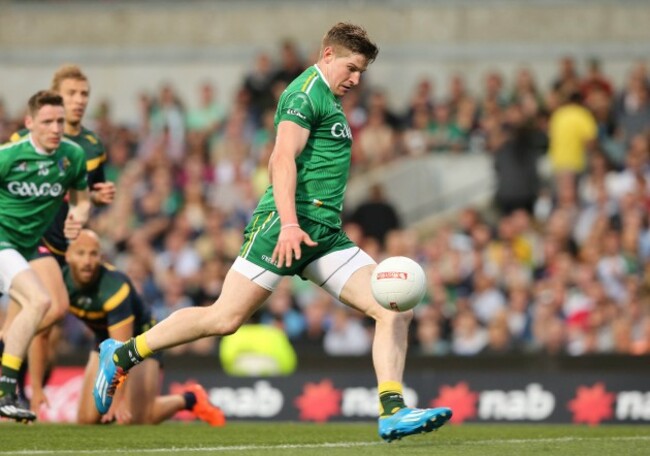 Darren Hughes scores a goal