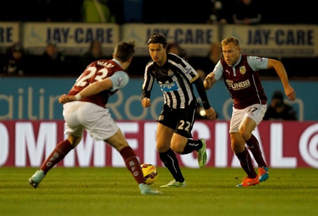 Soccer - Barclays Premier League - Burnley v Newcastle United - Turf Moor