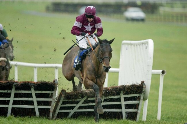 Bryan Cooper rides Rule the World to victory