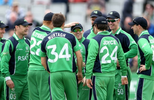 Niall O'Brien celebrates with teammates 6/5/2014