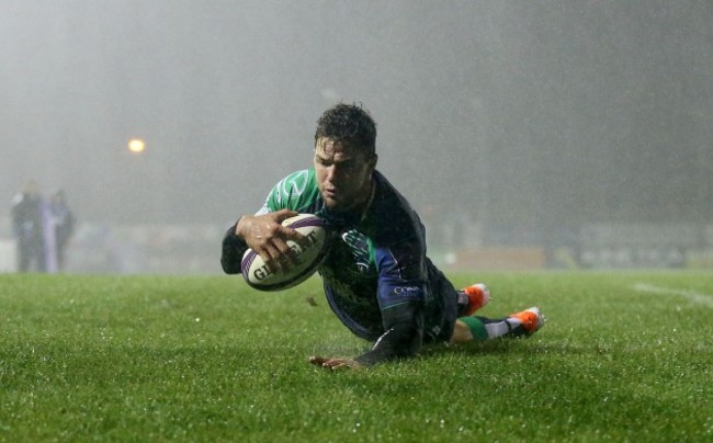 Danie Poolman scores his side's second try