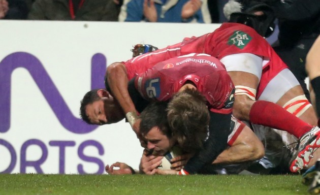 Tommy Bowe scores their third try