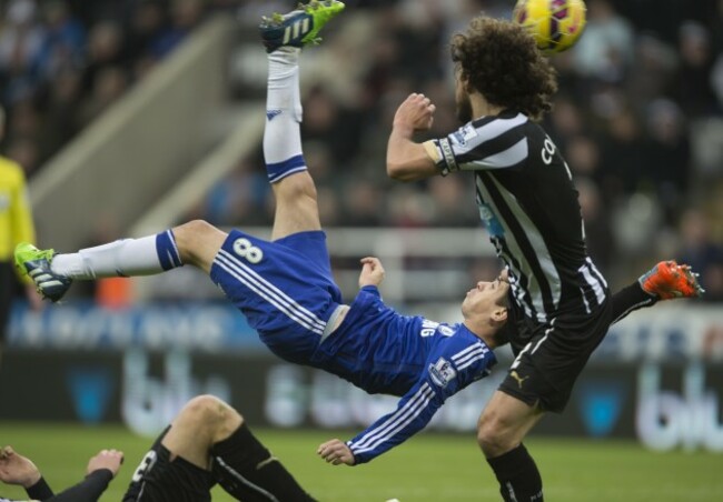 Soccer - Barclays Premier League - Newcastle United v Chelsea - St James' Park