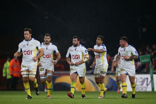 Clermont Auvergne players after scoring a try