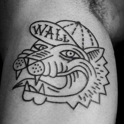 The Wall of Wolf Street / lines version #andypaneque #tattoo #oldschool #oldschooltattoo #traditionaltattoo #traditionaltattoos #wolf #wall #mercadodetapineria