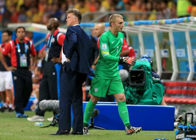 Soccer - FIFA World Cup 2014 - Quarter Final - Netherlands v Costa Rica - Arena Fonte Nova