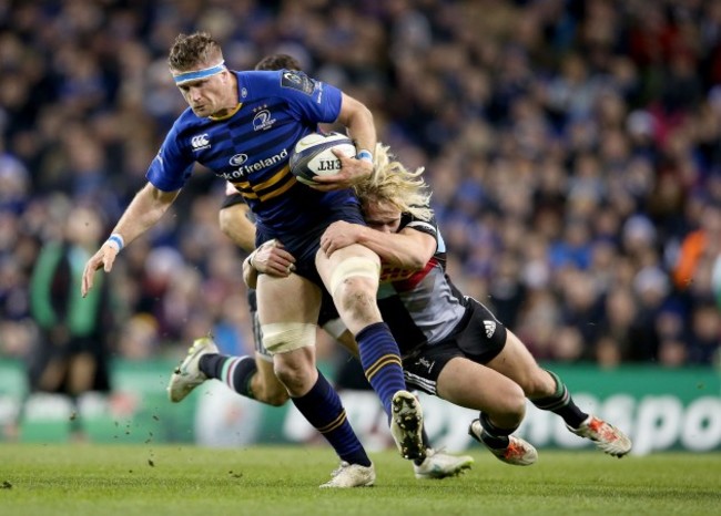 Jamie Heaslip tackled by Matt Hopper