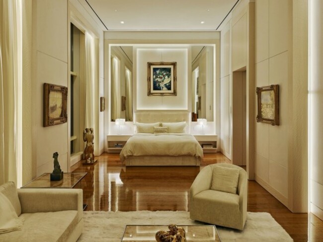 the-master-bedroom-is-so-huge-it-even-has-its-own-seating-area