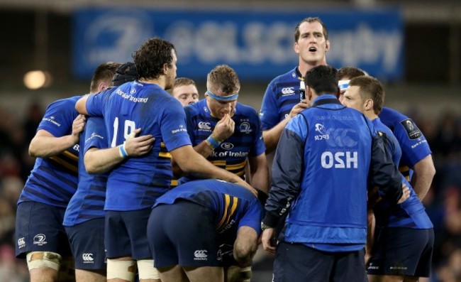 Leinster team huddle