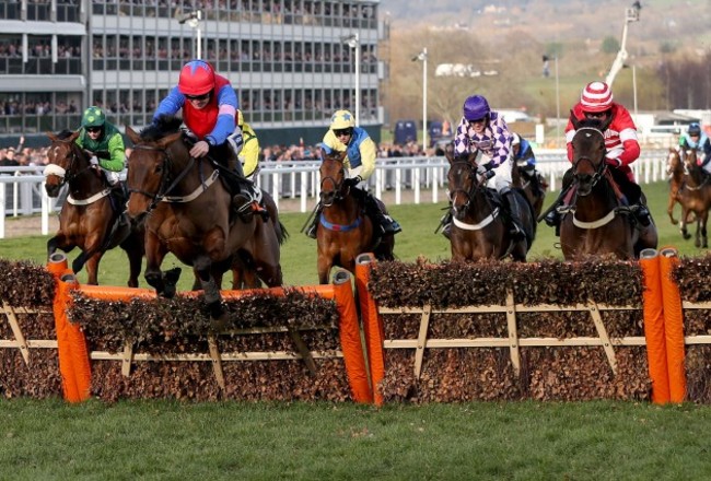 Quevega ridden by Ruby Walsh on the way to victory 11/3/2014