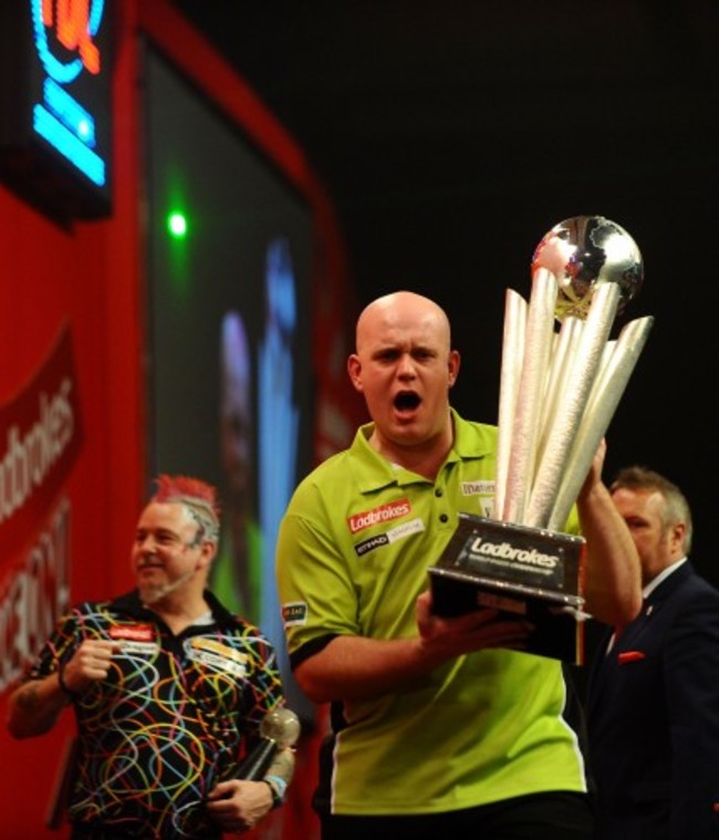 Darts - Ladbrokes.com World Darts Championships - Day Sixteen - Alexandra Palace