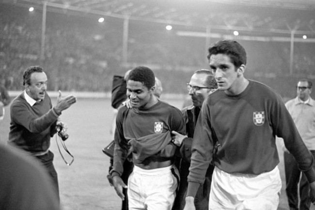 Soccer - World Cup England 1966 - Semi Final - Portugal v England - Wembley Stadium