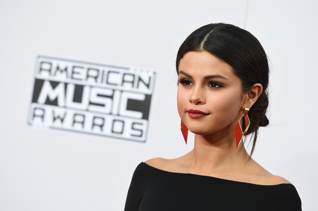 Selena Gomez Caused An Absolute Scene At Taylor Swifts