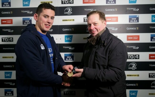 Noel Reid receives the Guinness PRO12 man of the match award from Robert Flavin