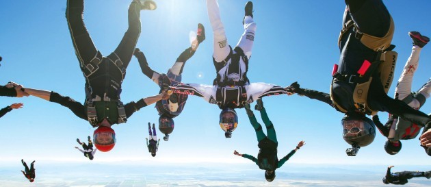 World Record Skydive - All-Female Skydivers Practice - Eloy, America