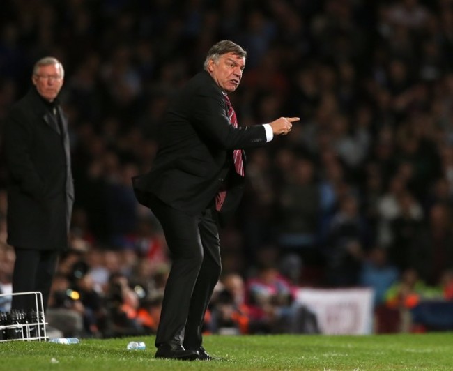 Soccer - Barclays Premier League - West Ham United v Manchester United - Upton Park