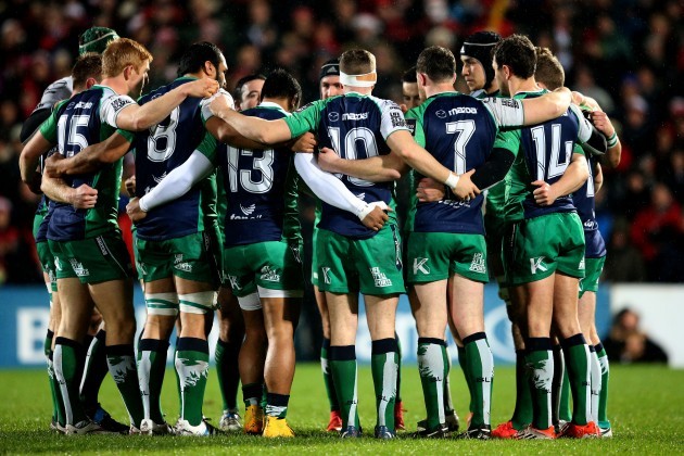 The Connacht team huddle