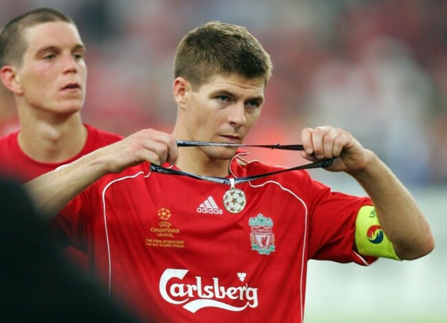 Steven Gerrard dejected 23/5/2007