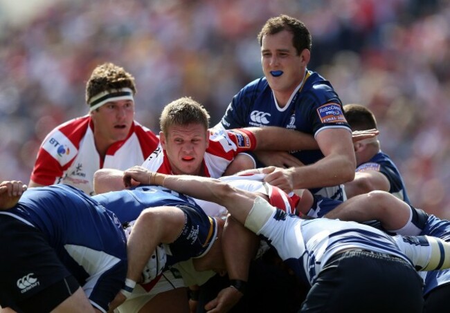 Devin Toner with Chris Henry