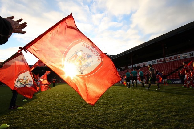 Soccer - FA Cup - Third Round - Barnsley v Middlesbrough - Oakwell