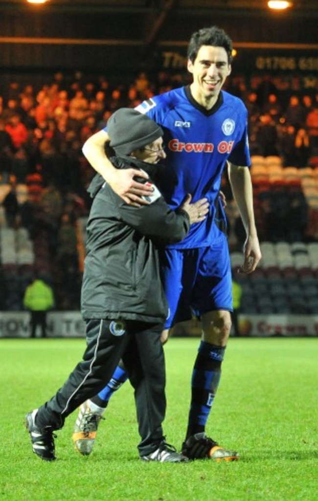 Soccer - FA Cup - Third Round - Rochdale v Nottingham Forest - Spotland