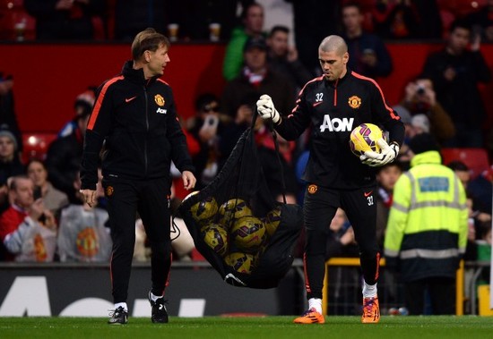 Soccer - Barclays Premier League - Manchester United v Southampton - Old Trafford