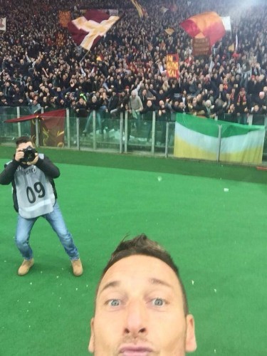 Totti real selfie