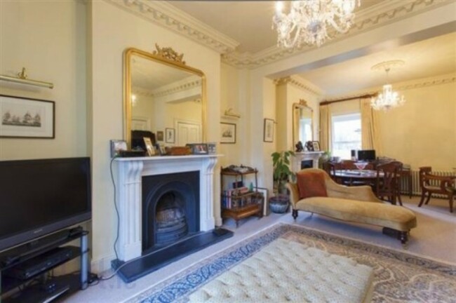 dublin house - 2
