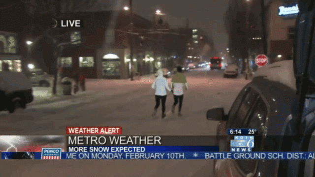 portland-runner-falls-on-ice-snow-chelsea