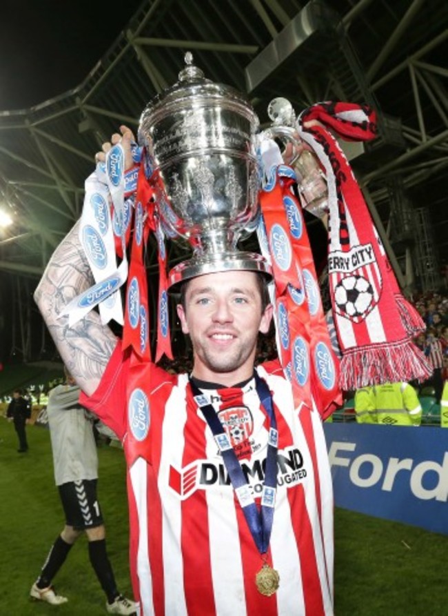 Rory Patterson with the FAI Cup