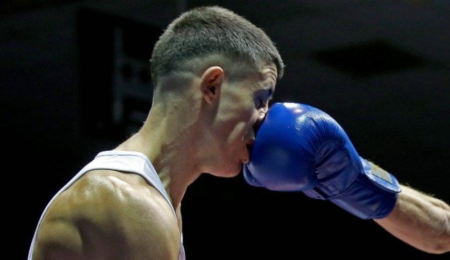 Adam Courtney (Red) with Evan Metcalfe (Blue)