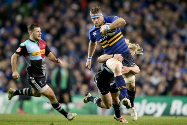 Jamie Heaslip tackled by Matt Hopper