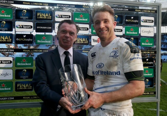 Luke Fitzgerald receives the European Rugby Champions Cup man of the match award from Billy McNeil