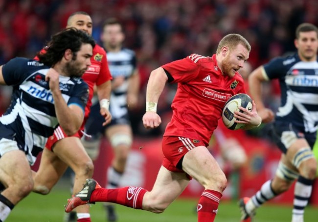 Keith Earls runs in for a try