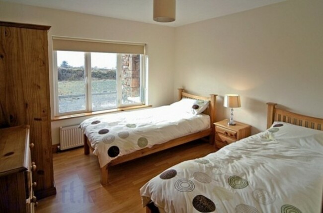 kerry house - 3