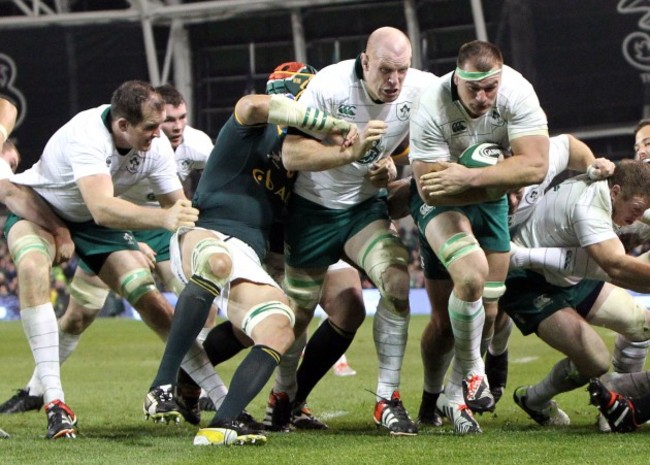 Rhys Ruddock makes a break with the support of Paul O'Connell