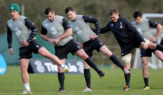 Ian Keatley, James Cronoin, Robbie Henshaw, Tommy O'Donnell and Jared Payne