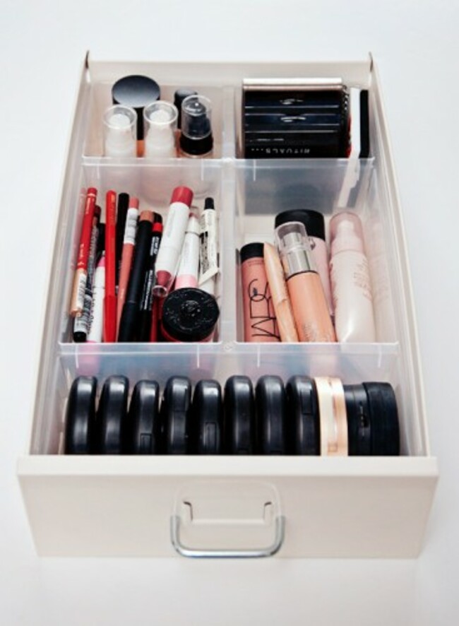 ikea-makeup-cheap-storage-idea