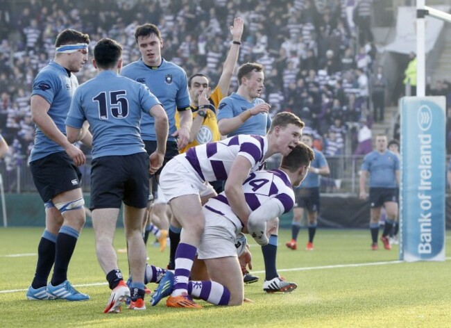 James Lappin goes over for a try