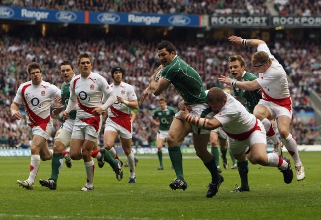 Rob Kearney scores for Ireland 15/3/2008