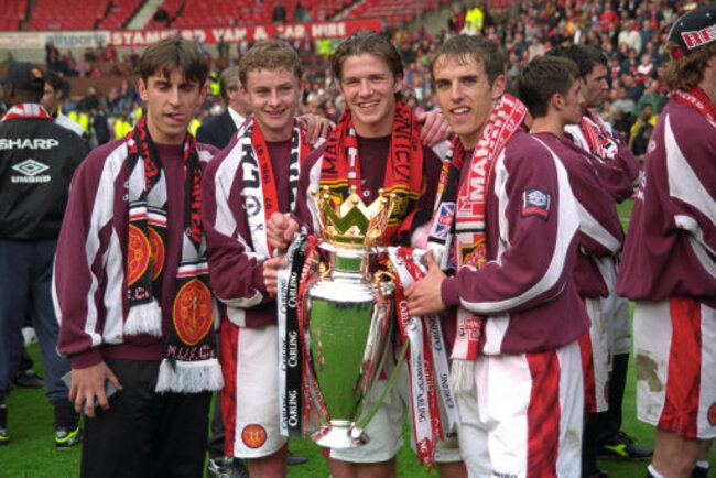 Soccer - Carling Premier League - Manchester United v West Ham United - Old Trafford