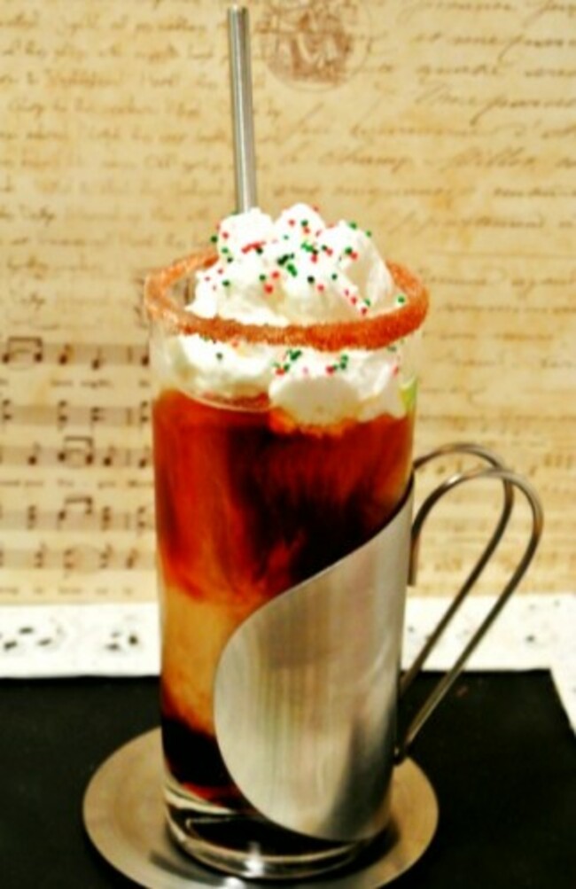 Boozy-Spanish-Iced-Coffee-Recipe-012