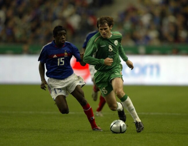 Kevin Kilbane and Antonio Mavuba