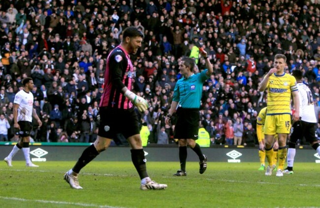 Soccer - Sky Bet Championship - Derby County v Sheffield Wednesday - iPro Stadium
