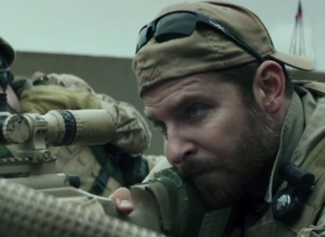 american-sniper-bradley-cooper-as-chris-kyle-4-390x285